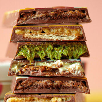 🍫 Premium Chocolate Bar Dubai made it viral — we made it better. A bold, indulgent dessert crafted with premium imported chocolate and top-quality ingredients — layered to perfection for pure satisfaction in every bite. ✨ Always made fresh to order — hygienic, unforgettable, and healthy. Made with clean, high-grade ingredients — no harmful additives, no artificial colors. 🚚 Delivery Info 📦 Free Delivery: G-11, G-10, G-9, F-11, F-10, E-11 💰 Other Sectors (E, F, G, H, I): Delivery charges just Rs. 100 📞 For Delivery WhatsApp: 0324 9598646 📍 Kunafa.Cafe — 24-B, Al-Ghaffar Mall, Ground Floor Opposite Fazilat Arcade, G-11 Markaz, Islamabad Rich. Clean. Better than viral.